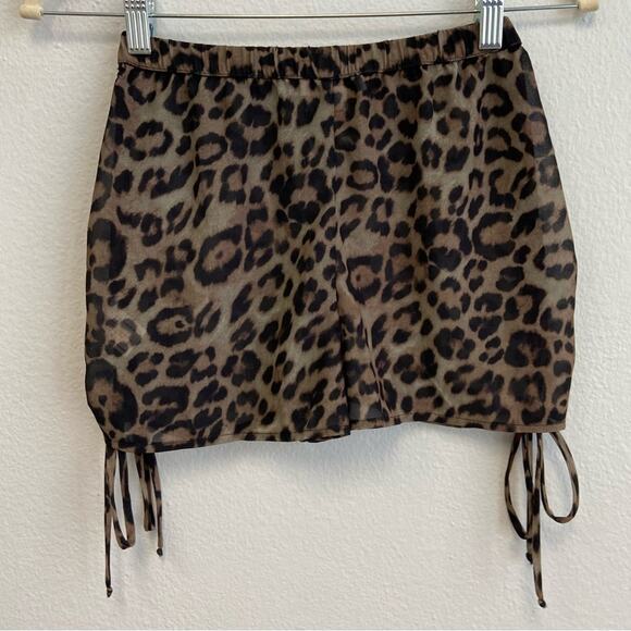 New Aiello by Frankie’s Bikinis Leopard Print Ruched Sheer Shorts Coverup XS - Picture 6 of 14